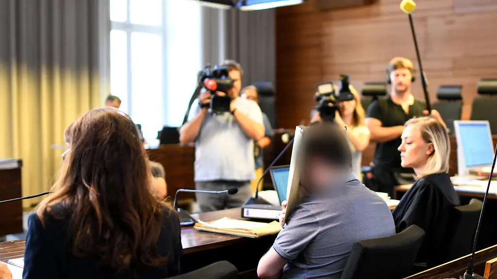 a41a0d088f4145c858d4772781d97660