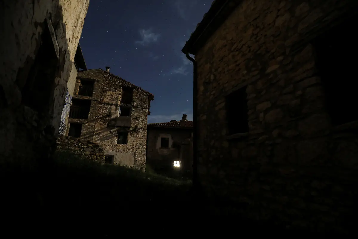 77de7ac2a23cb24e28978a0aa185a0f6