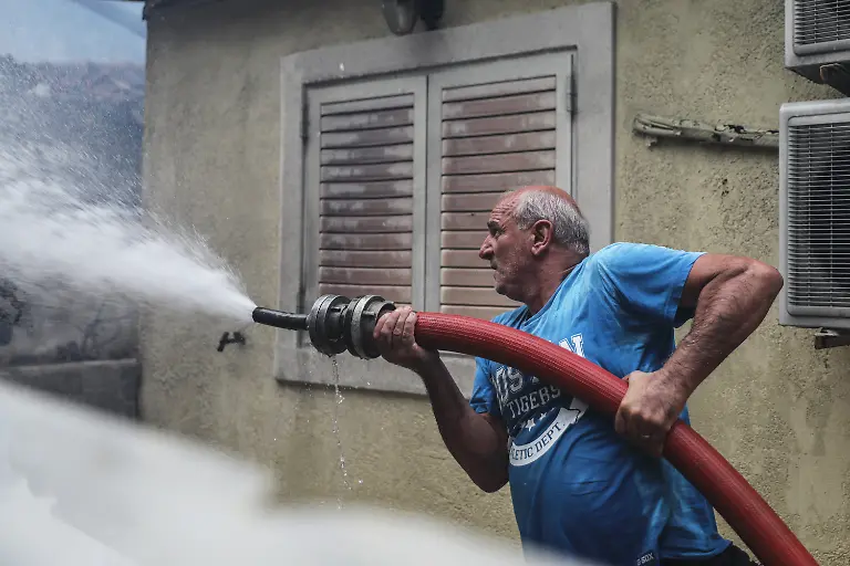 4e0834dacb27a8b59f3ee2997071240c