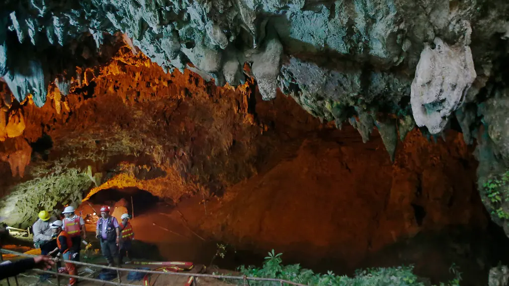 9e7dd5a599cb58fe927ead774e8ec205