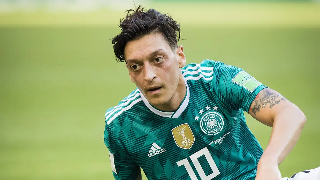 5dd162cd7c82f18c4e3e314c6e25e55e