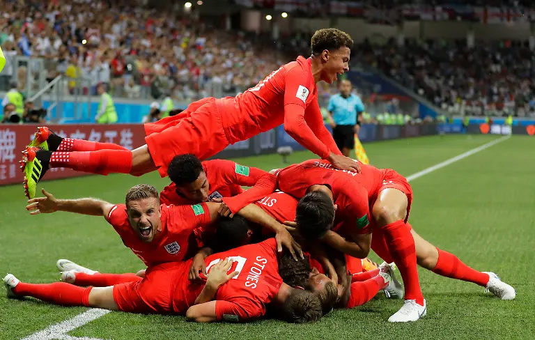 b6809eb7367c7b29cb4da7d3d4ceec11