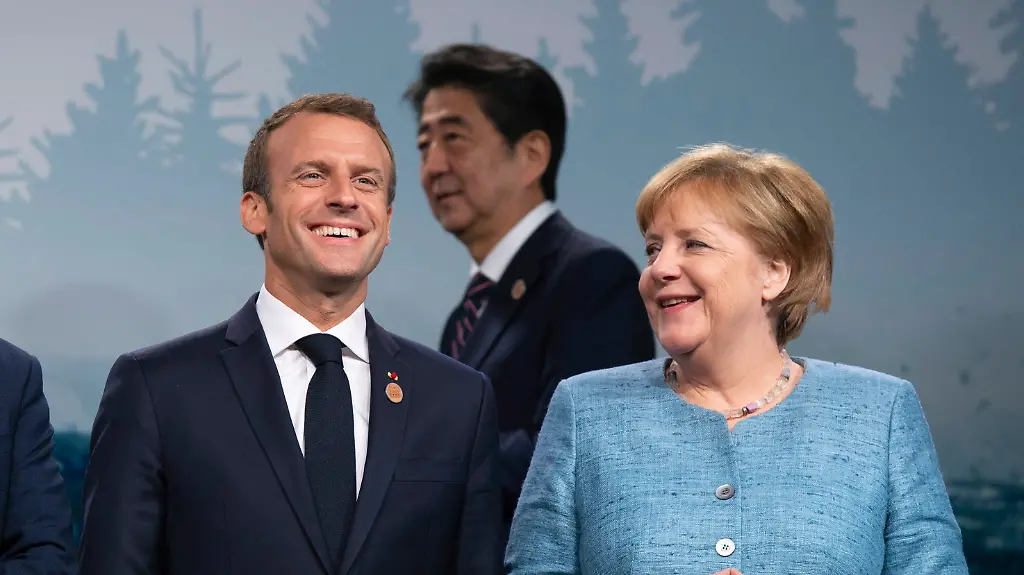 20a420c914a2dc2f40d0629e428ab377