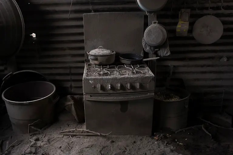 4dc876552ea51c06729c6dab2e42d7d1