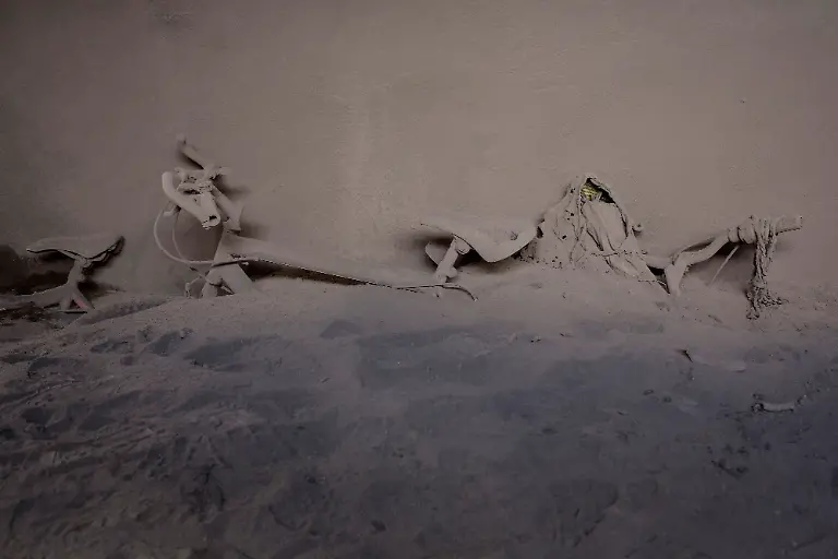 a09b096377b6132dacc9050e398c83f9