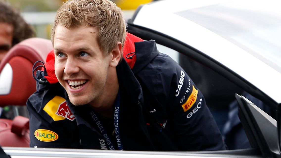 "Im Moment fährt er wirklich einsam an der Spitze": Sebastian Vettel.