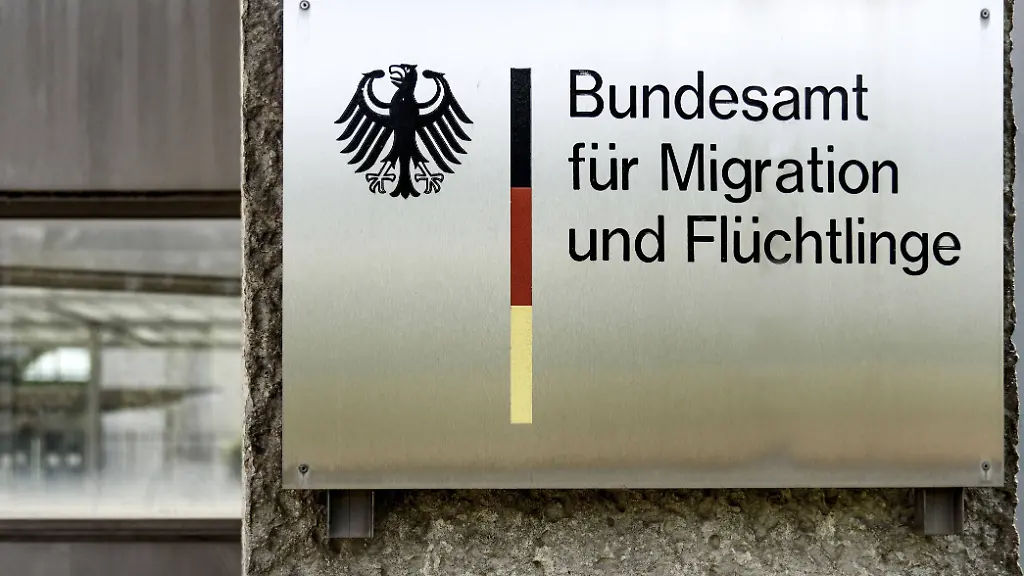 fba7b05d2a13de0669030f264d1b30ec