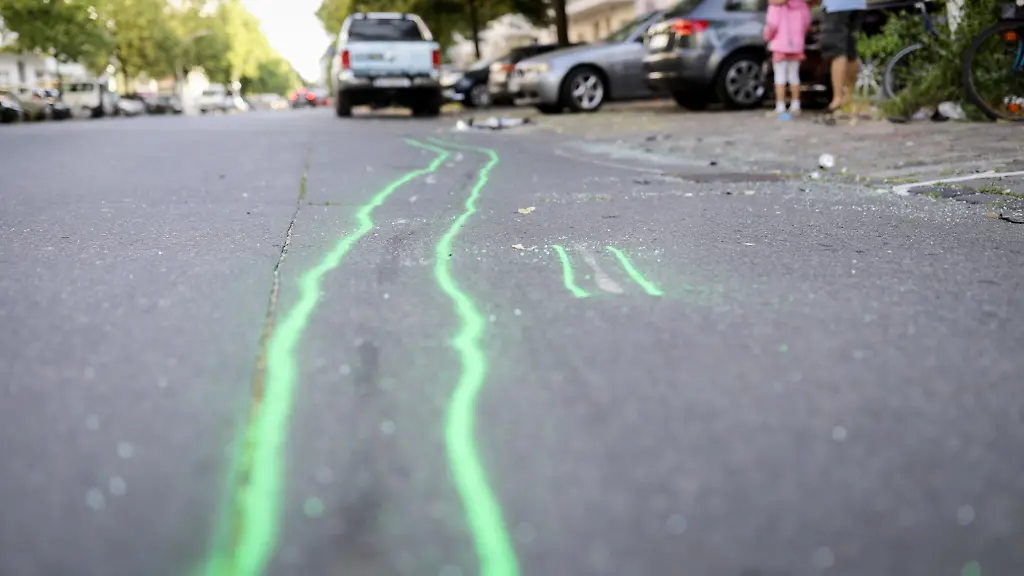 c9e75f888fef9ad7523f7d7150b321dc