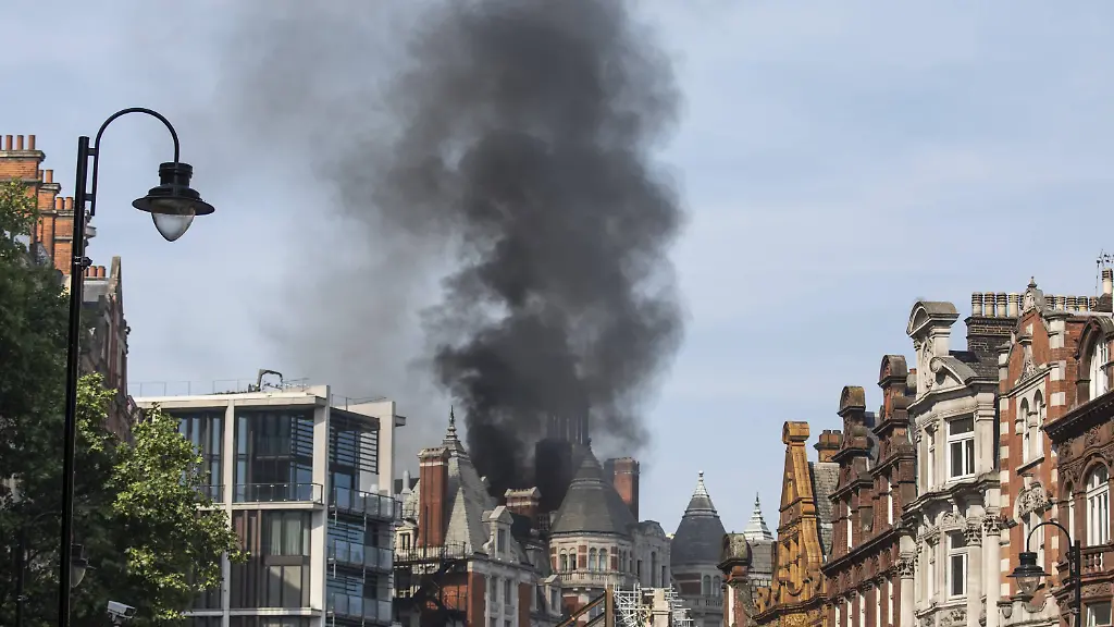 2972cbf63ecf9eea97a3a872be5b3f32