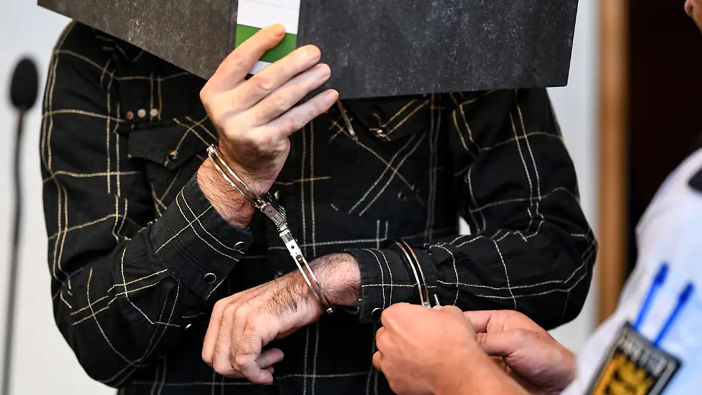 8054e3f08526d3b42e0a0c13733d24bd