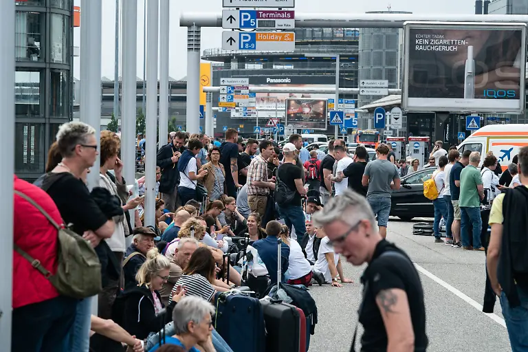 c16b43a118d19ce0caf70390a6cafa75