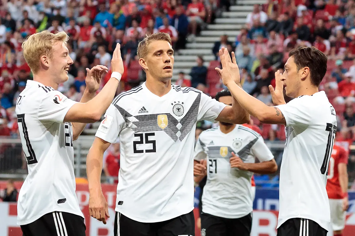 1e16f874b280a04a834f8a278a28e4de