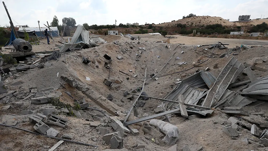 333c59bb8bf3d65e77ea897bbf64ccb3