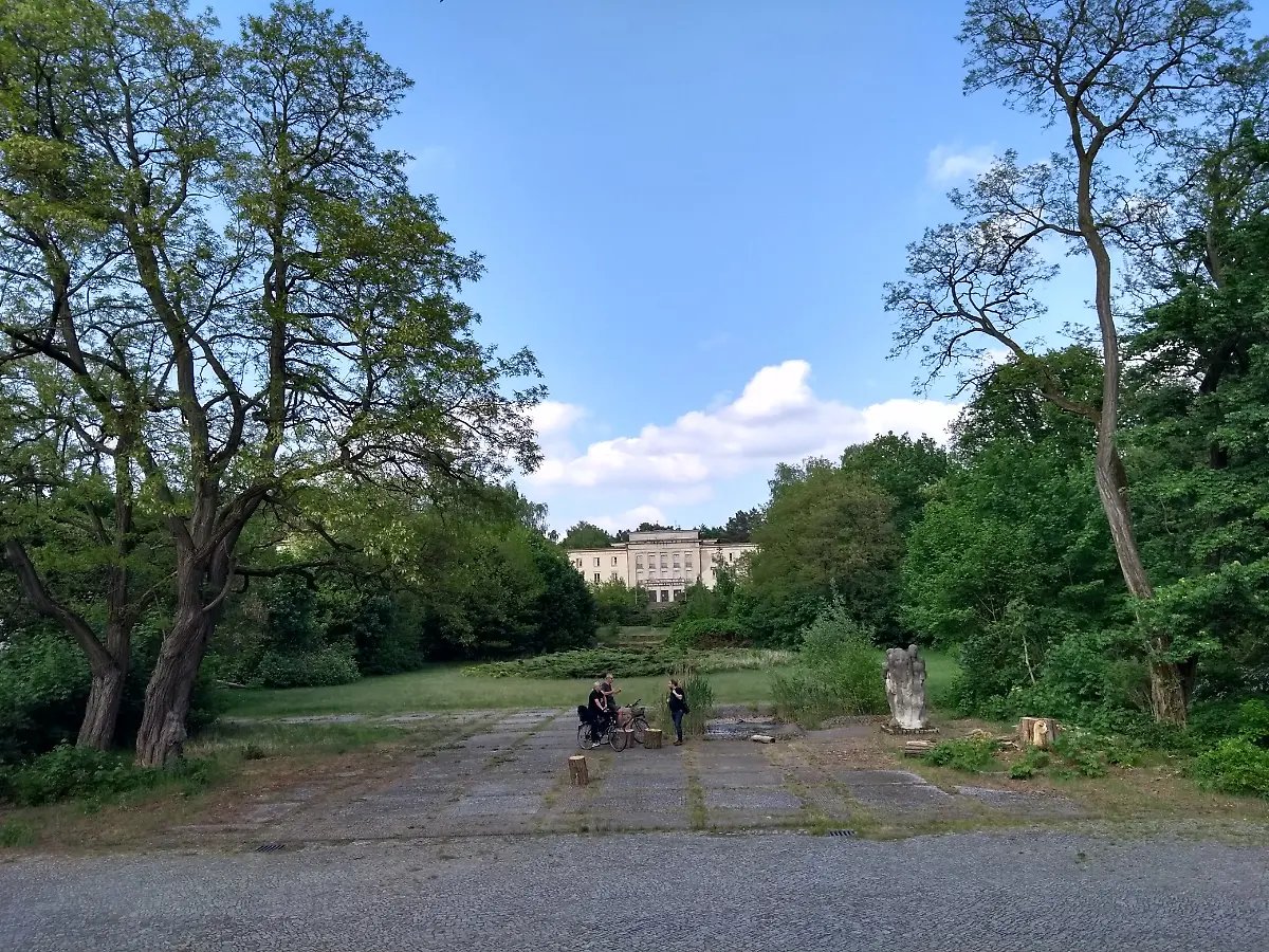 IMG-20180512-163821859-HDR