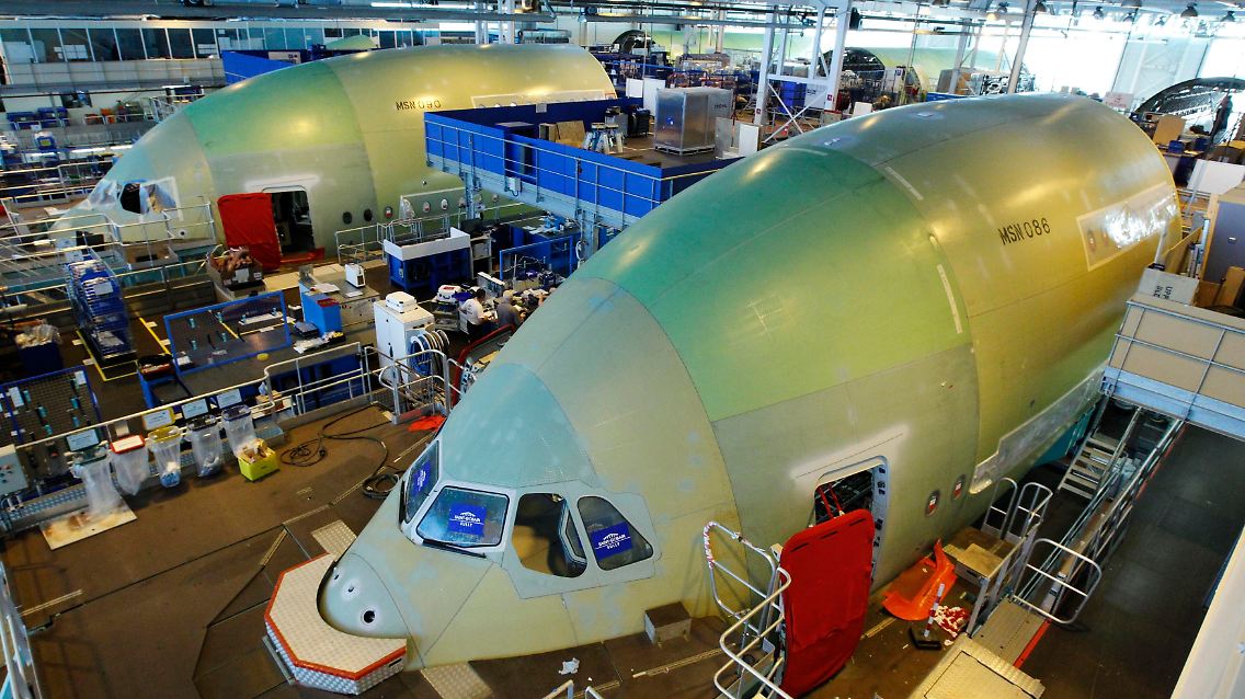 Produktion des A380 in Montoir-de-Bretagne nahe Saint-Nazaire (Frankreich).