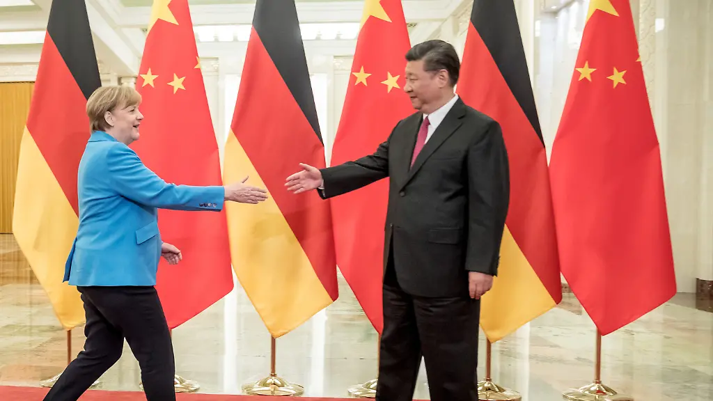 eccde0d39833bfed45c02f22a1ca0d76