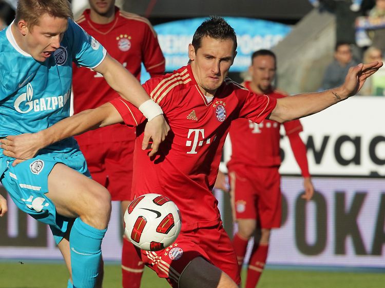 Mister Doppelpack: Miroslav Klose drehte den 0:1-Rückstand und leitete damit den Bayern-Sieg ein.