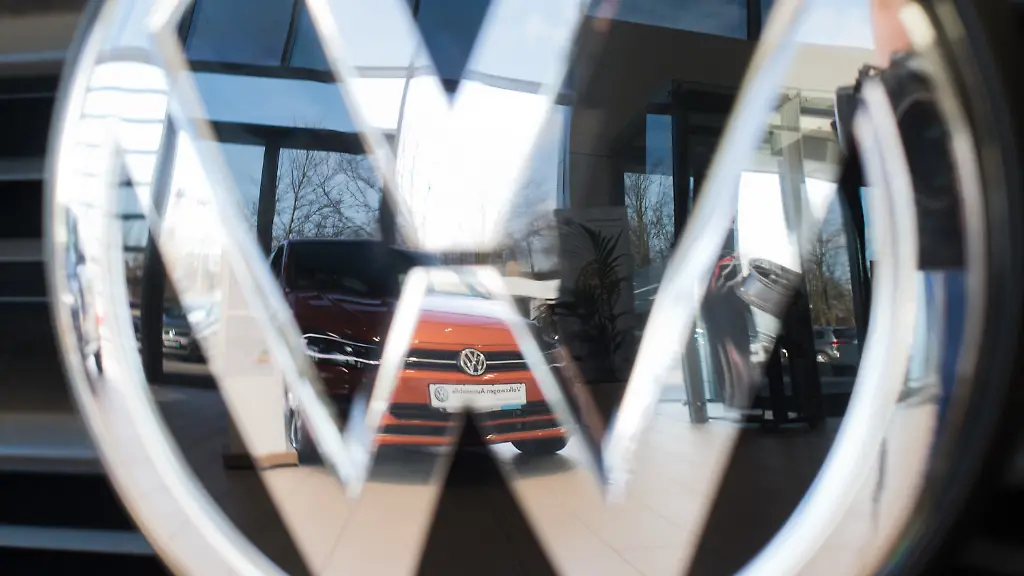 c3318166abf796ed6ea0dd3d04abafc4