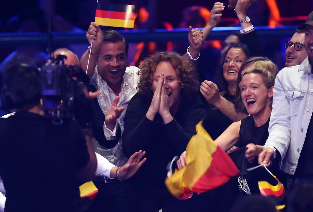 fe83e6cd37b10eacb3bde5da1c63874f