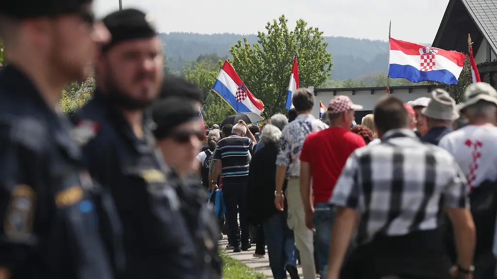 25a836a4d22304cc4a4356d0a42debee