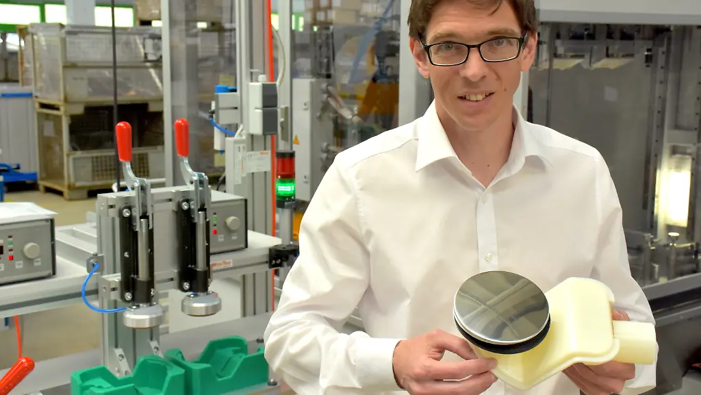 a874a70d1ec3455741b24cfd4e5aecfb