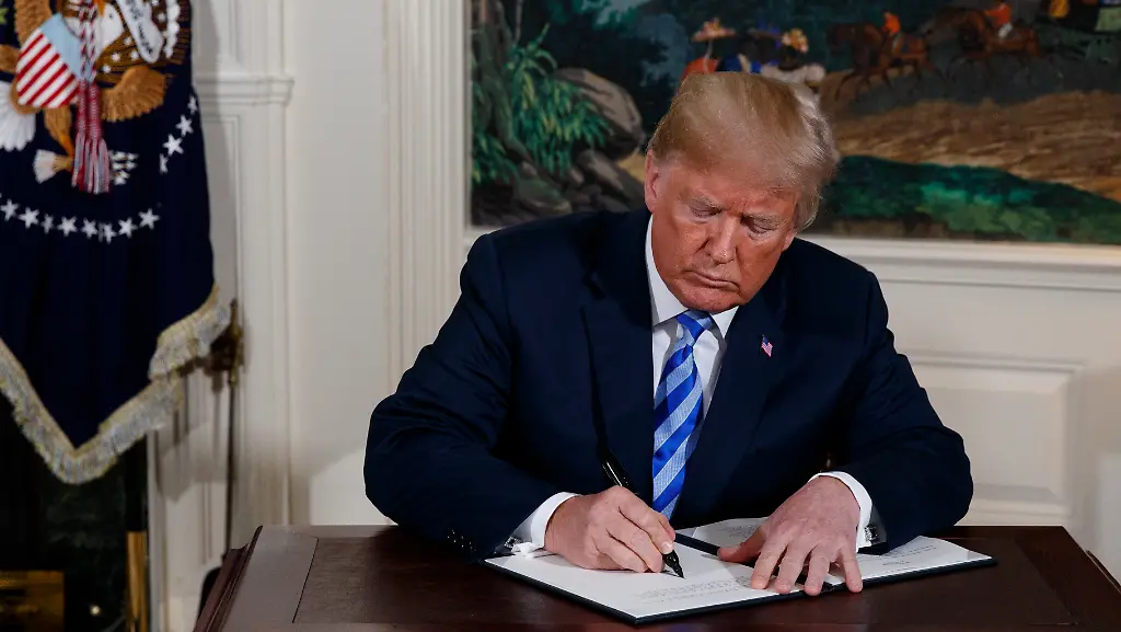 7b7cece10d06fd422f24e2f6f86b8576