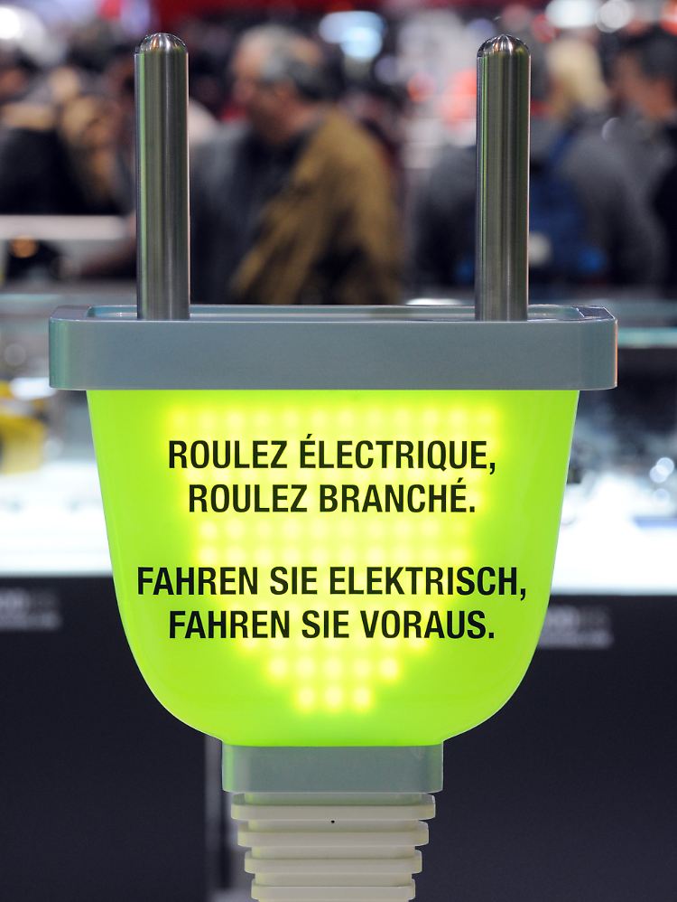 Wer den schnellsten Stecker hat, hat das Geschäft der Zukunft.