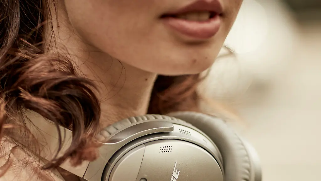 QuietComfort-35-wireless-headphones-II