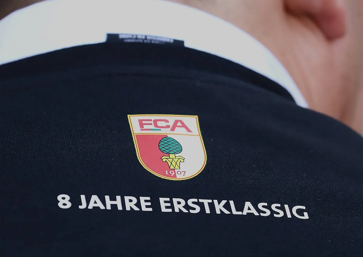 b4ebca1f44517d4f0b95250eaa656d13