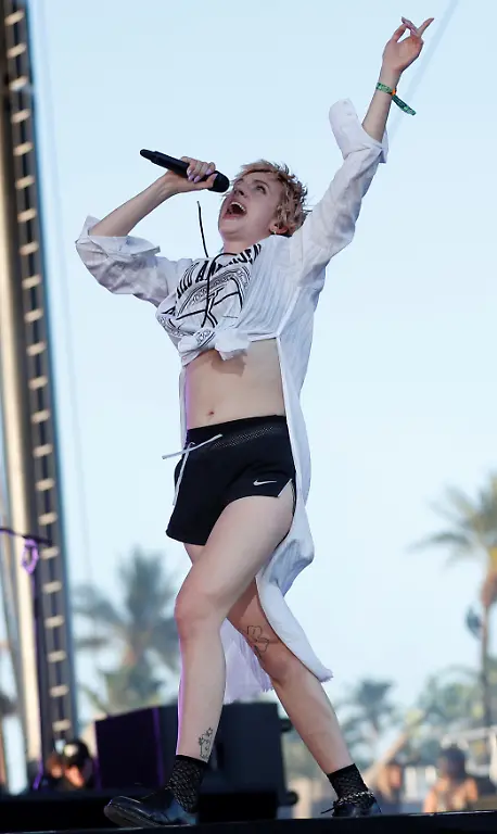 19806d6f34a42033c5ed9f1820ae7745