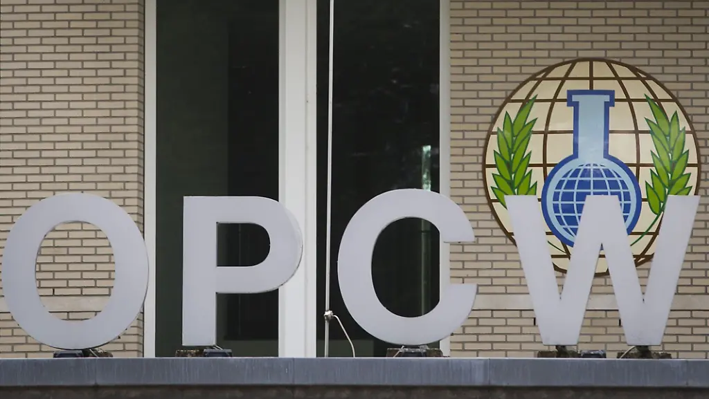 045b963fe8775dd9f6508cede7dfbf1b