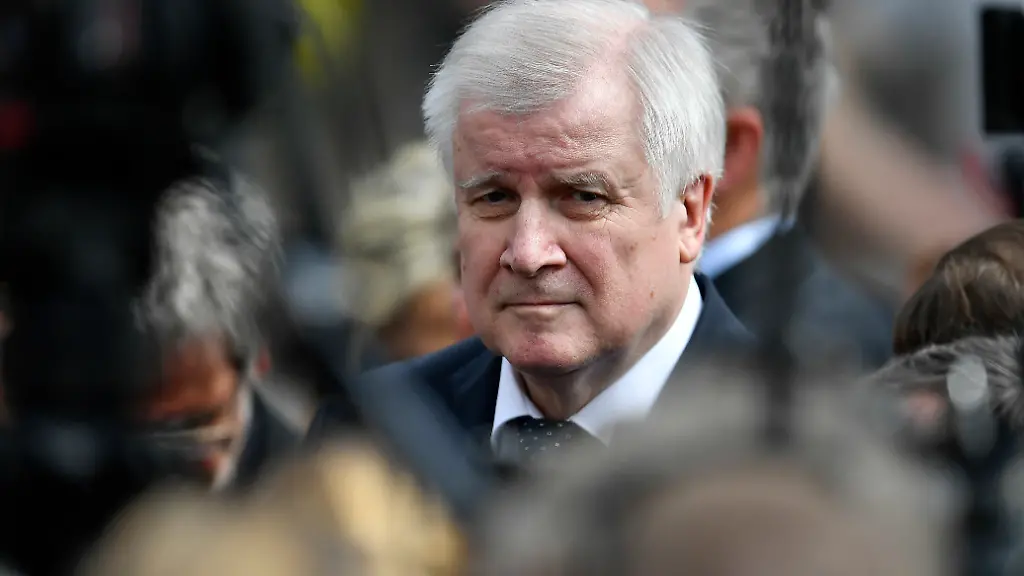 830029a79b413b6fadfd448e6ccc6b4b