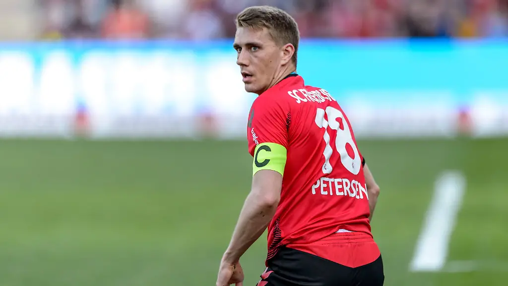 6706cd7b49e4d35420b44386a6556c99