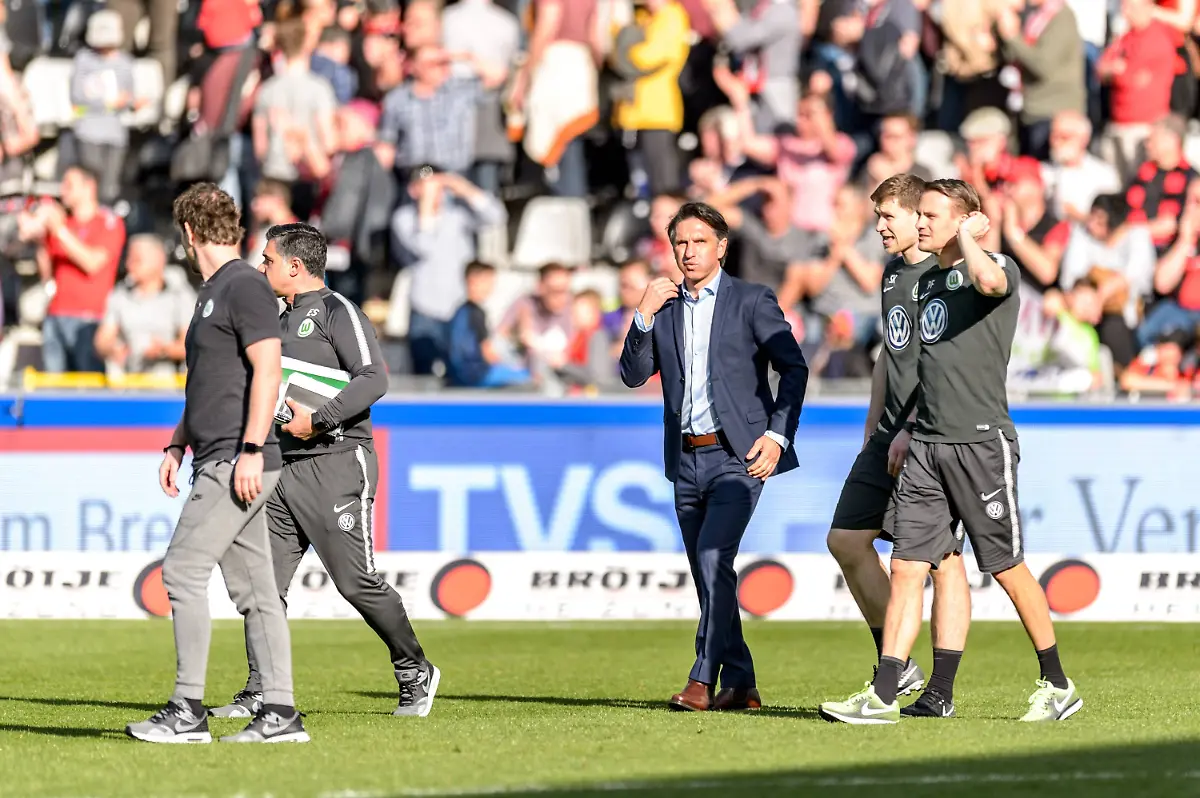 2aa7a2eea8d6800a03c7a70b7d25c5ed