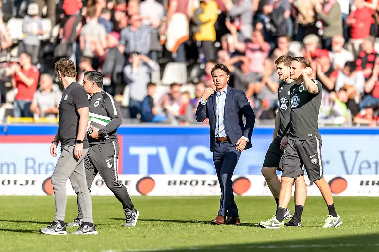 2aa7a2eea8d6800a03c7a70b7d25c5ed