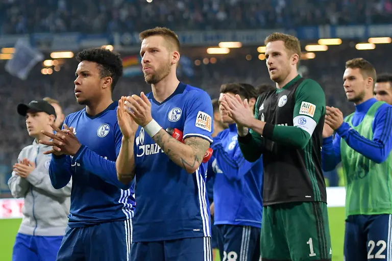 fe0148cfb2cf5b69a2ea43001401ef9d