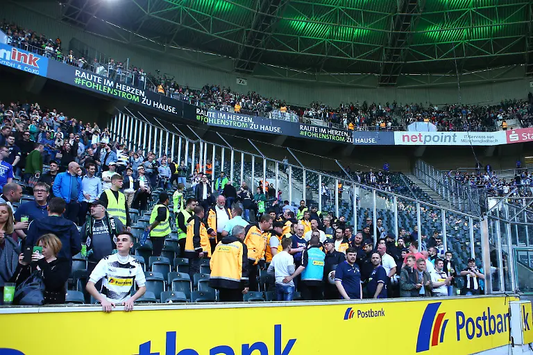 d9e3a2e1662e8b402a4e616bfee596b6