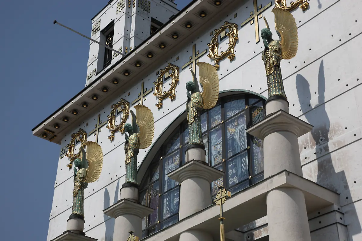 Kirche-am-Steinhof-6
