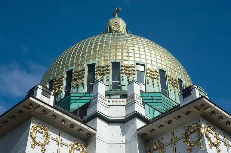 Kirche-am-Steinhof-2