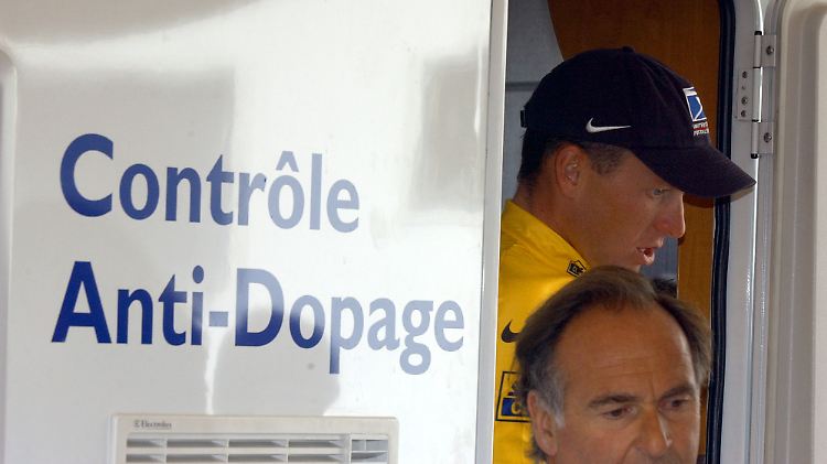 Lance Armstrong besteht darauf, bei 500 Dopingkontrollen in seiner Karriere nie positiv getestet worden zu sein.