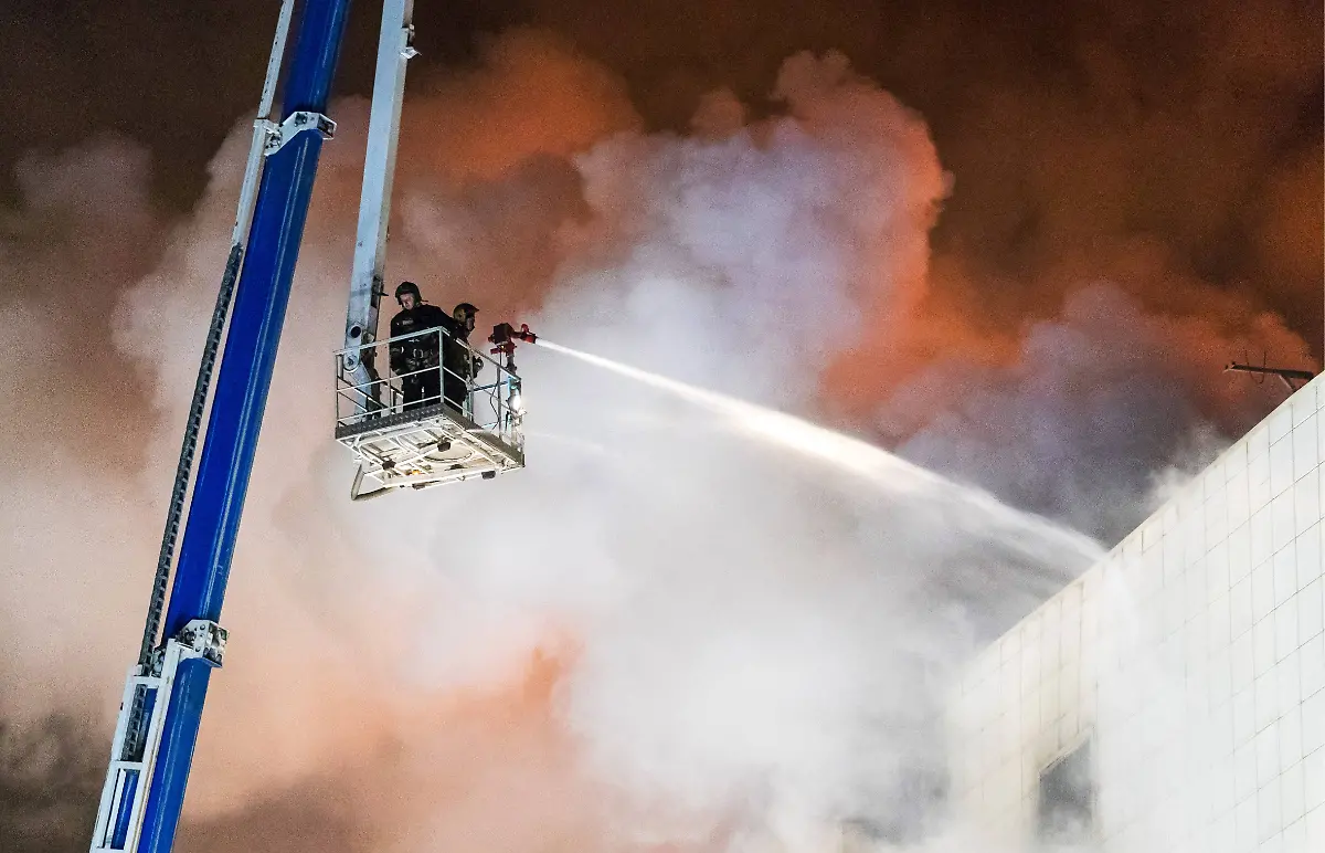 e7fbef1b7b05f43bd468e6daee67b0bb