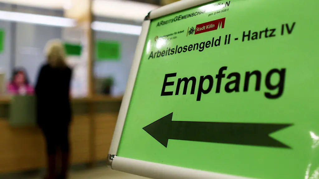 7e9784cdaa884ba8216fa49ba6e5ad76