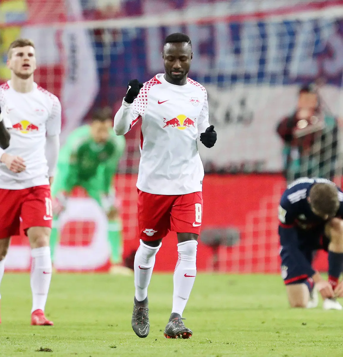 72f9b69cda7ac7faaa3067a8b83174e8