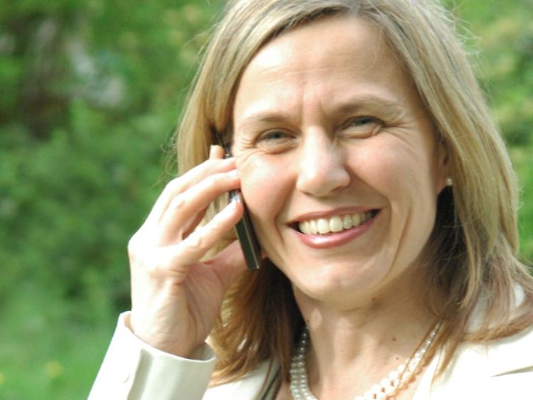 Dr. Dagmar Siebecke ist Psychologin und Arbeitswissenschaftlerin. Sie leitet das Zentrum für Burnout-Prävention, -Beratung und -Coaching in Düsseldorf.