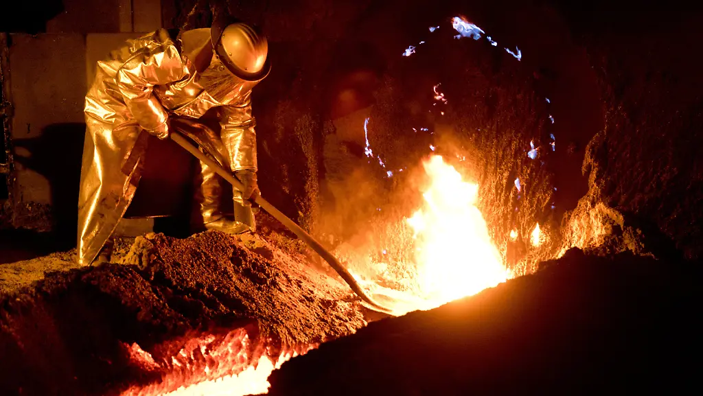 9e4ee04b832b419d6369972ba17b02b8