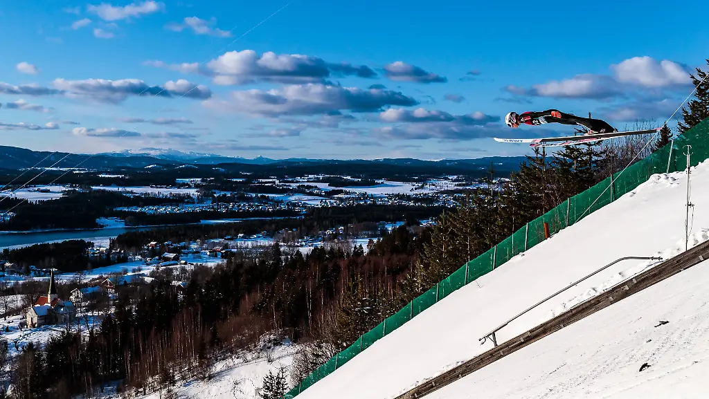 7bace39728355da00d716c21e566b247