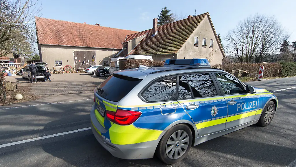 e401303723326ef510c14df169036847