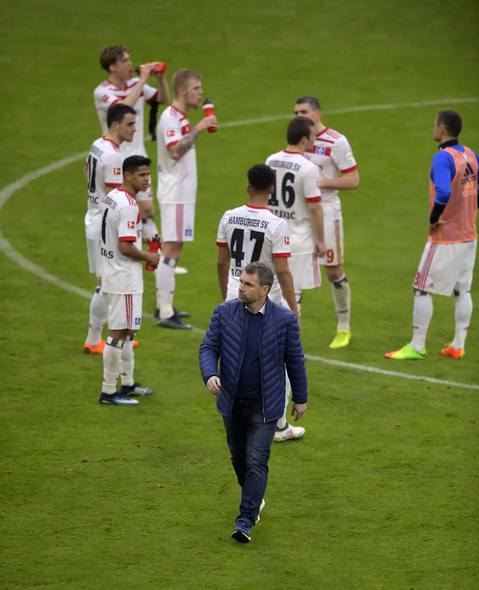 ae553a4b5c4156a8a2cc8f4184627ea6