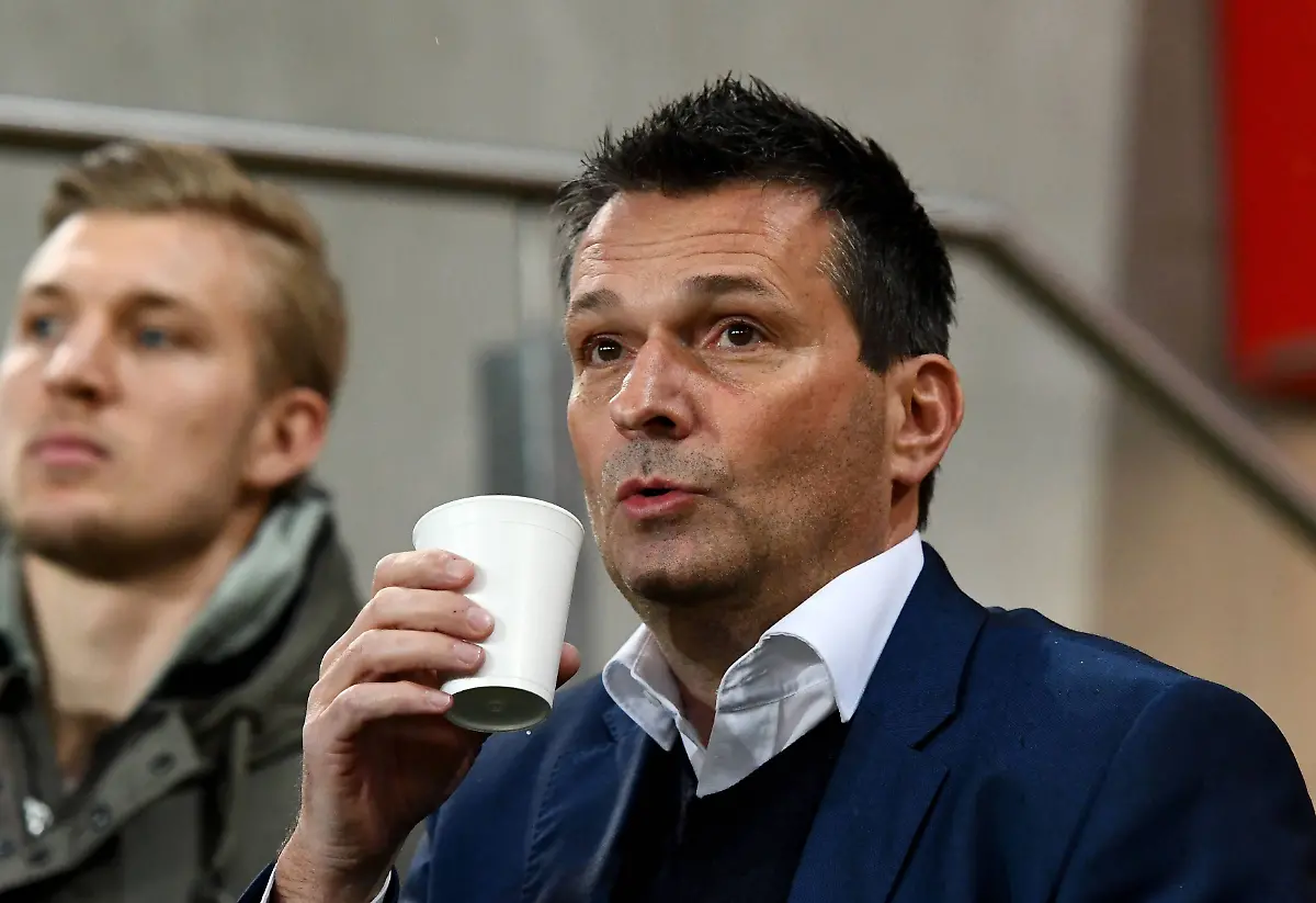 73b32e15992dd26e493e4cf511059dd5