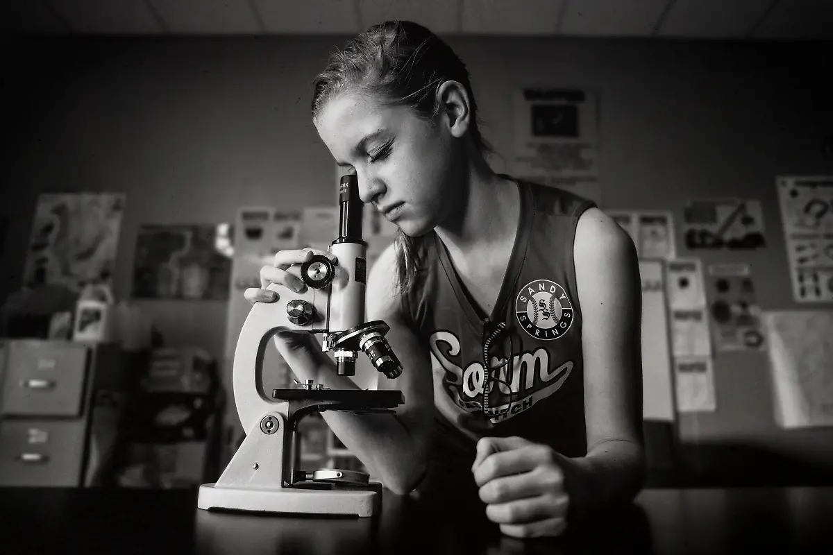 ScientistWhitneydishman